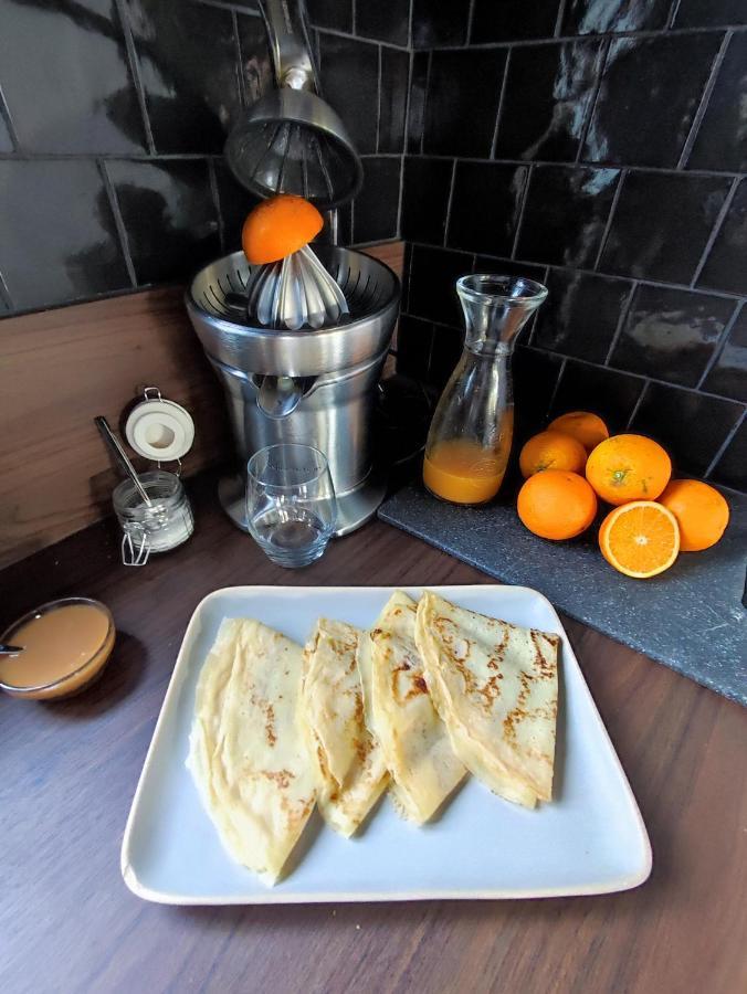 Le Clos Des Crins Hotel Pavilly Ngoại thất bức ảnh